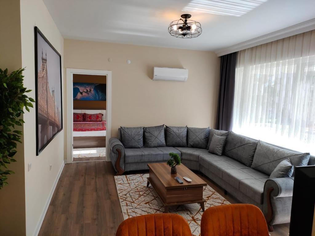 Lara Park Suites Antalya Exterior foto