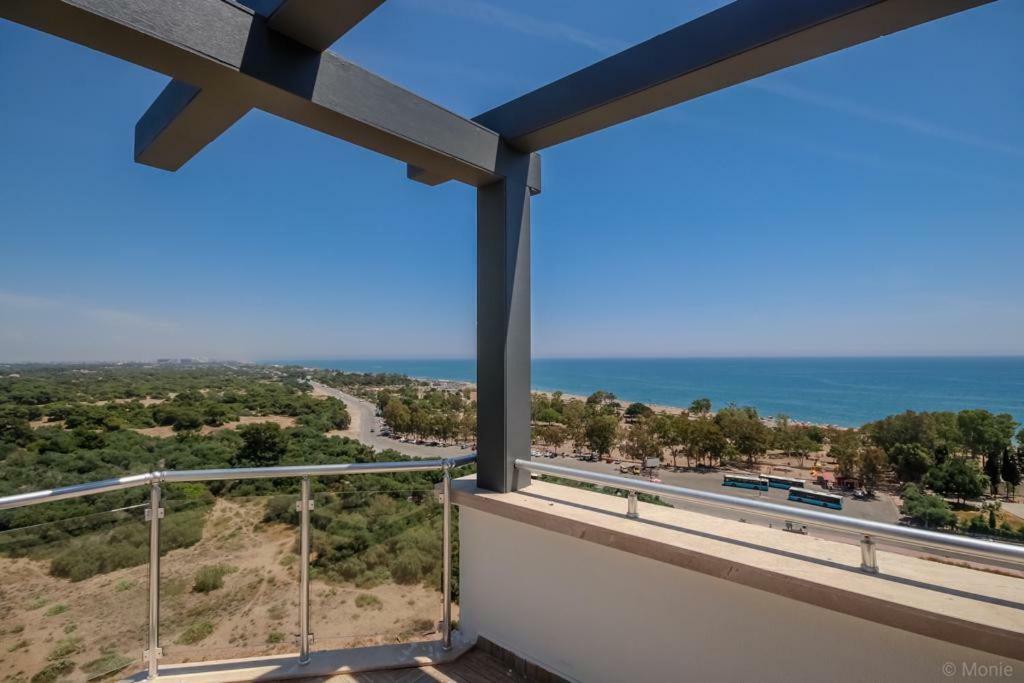 Lara Park Suites Antalya Exterior foto
